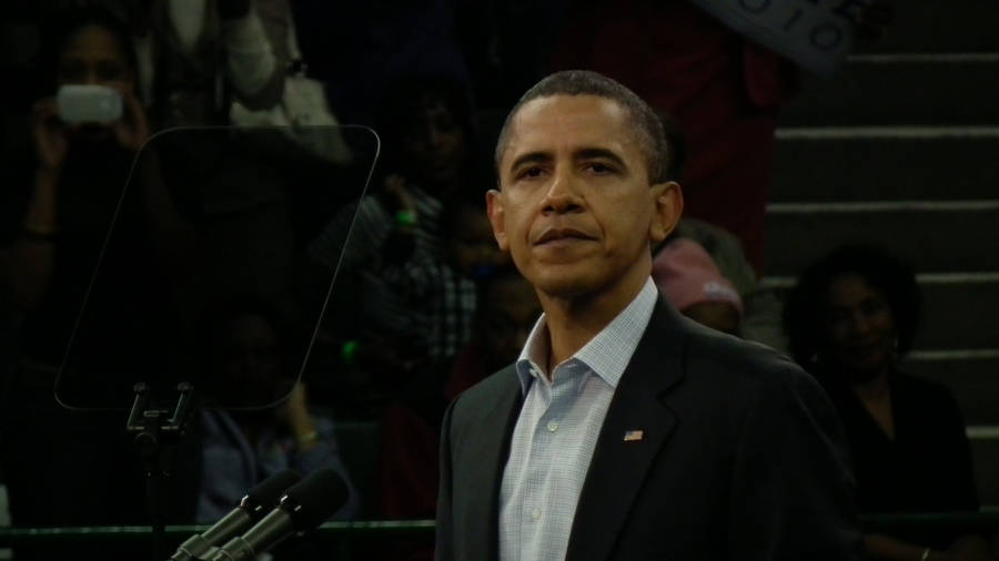 President Barack Obama Delivering Speech Wallpaper