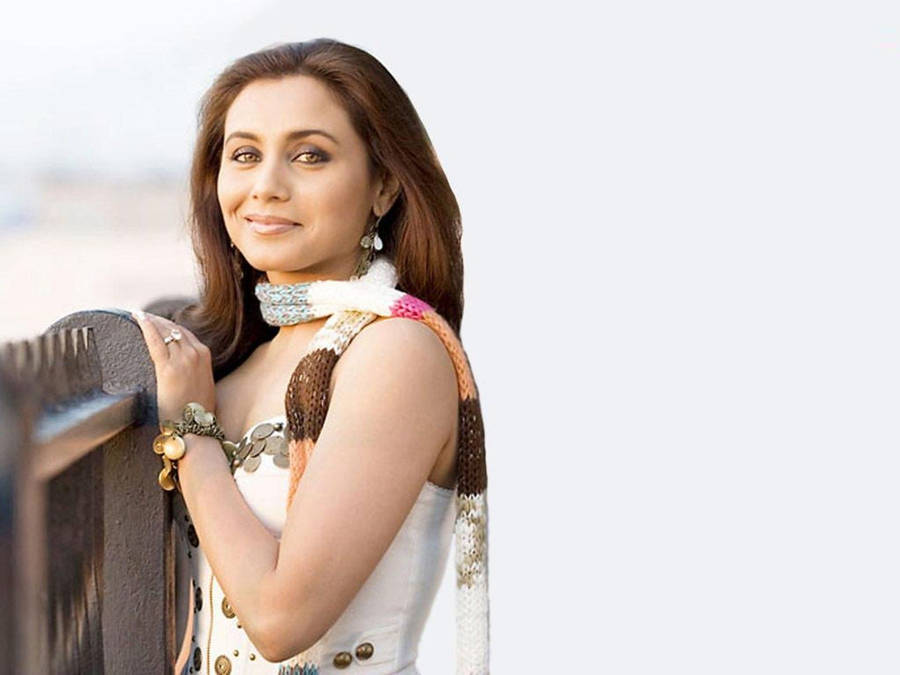 Pretty Actress Rani Mukerji Wallpaper