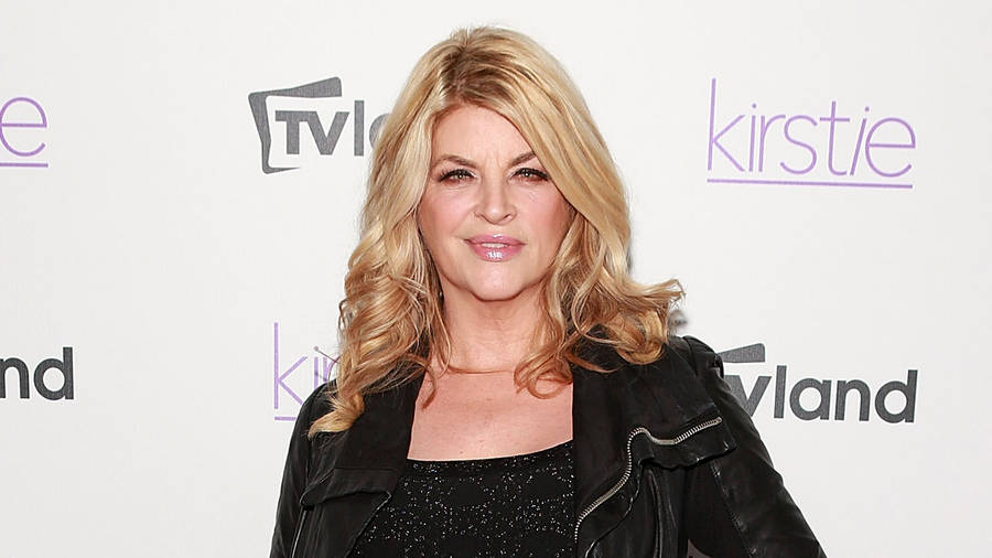 Pretty Kirstie Alley Sitcom Premiere Event Wallpaper