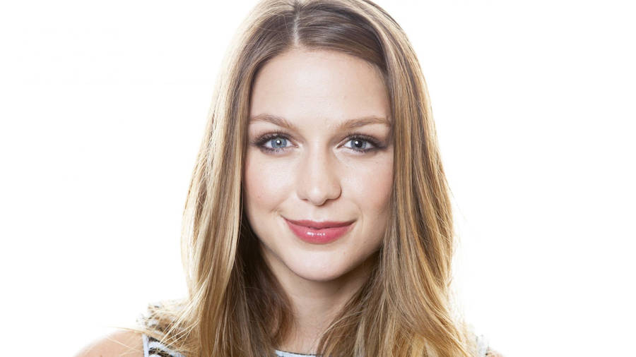 Pretty Melissa Benoist Wallpaper