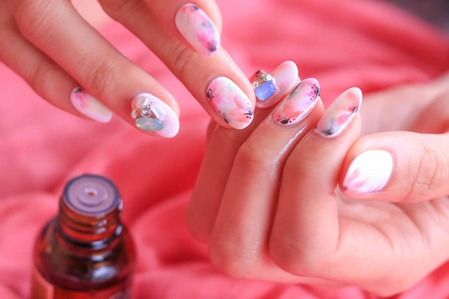 Pretty Nail Art Wallpaper