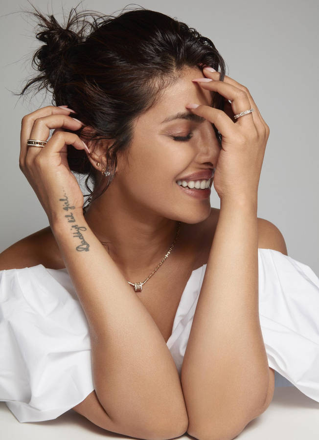 Priyanka Chopra Laughing Image Wallpaper