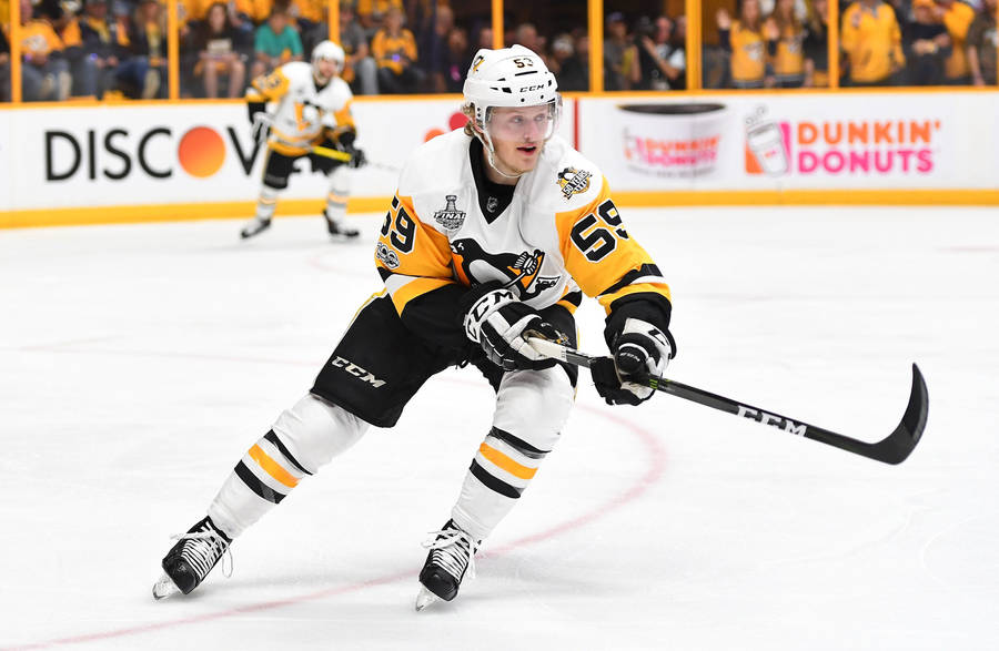 Professional Nhl Player Jake Guentzel Wallpaper