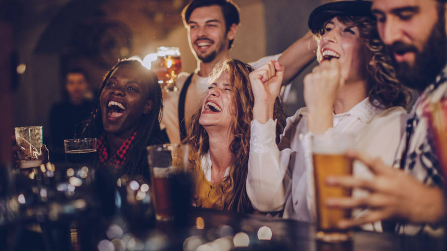 Pub Party Friends Photography Wallpaper