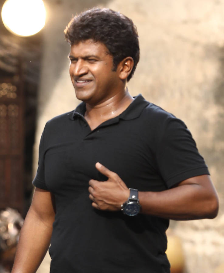 Puneeth Rajkumar Black Polo Shirt Wallpaper