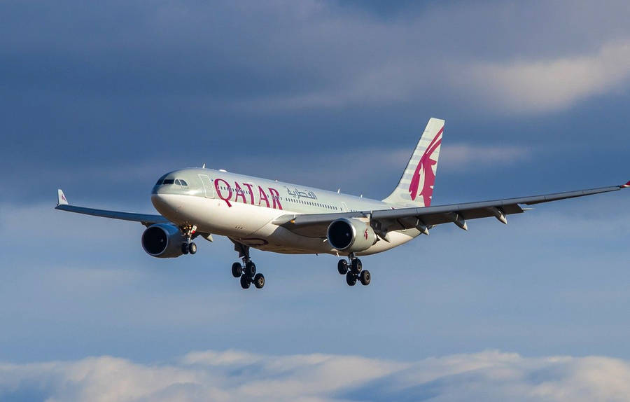 Qatar Airways Landing Wallpaper