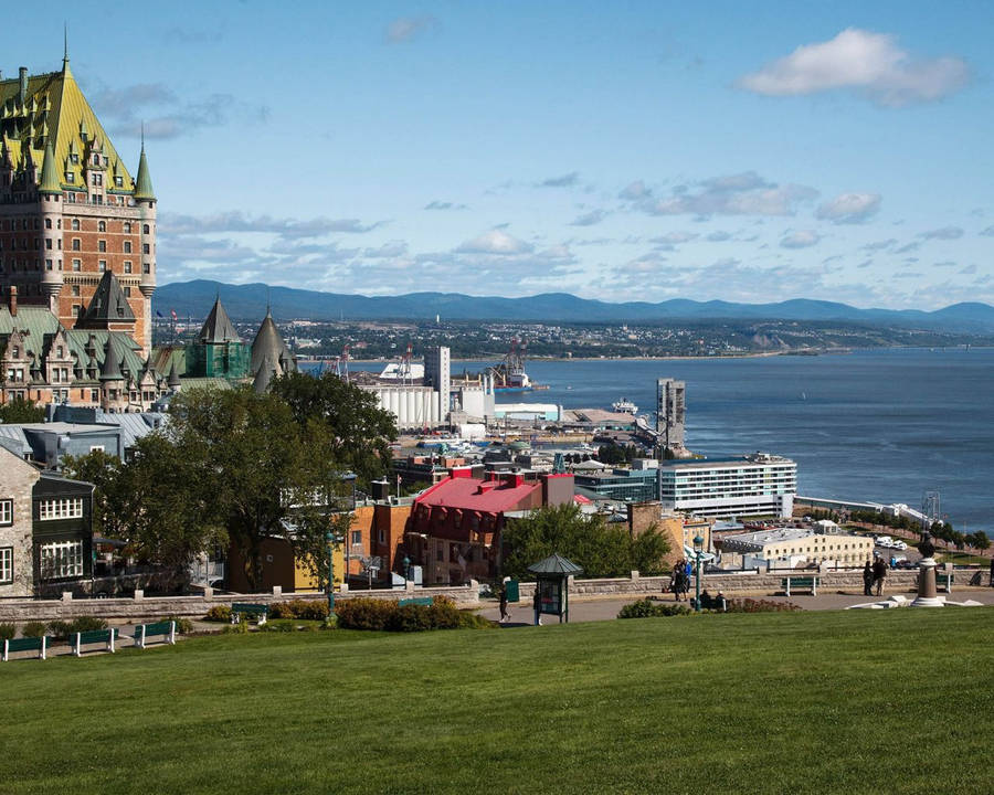 Quebec City Field View Wallpaper