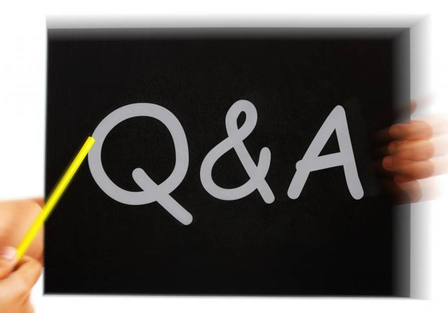 Questions And Answers On The Board Wallpaper