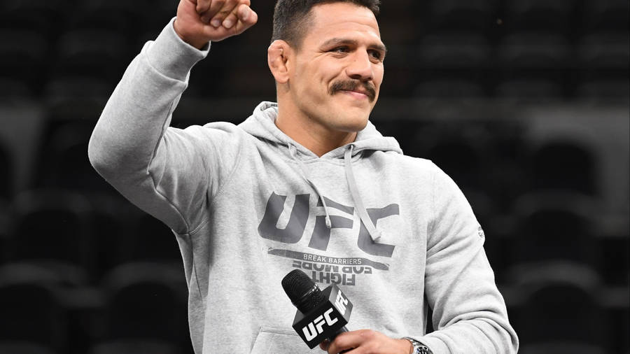 Rafael Dos Anjos Wearing Gray Jacket Wallpaper