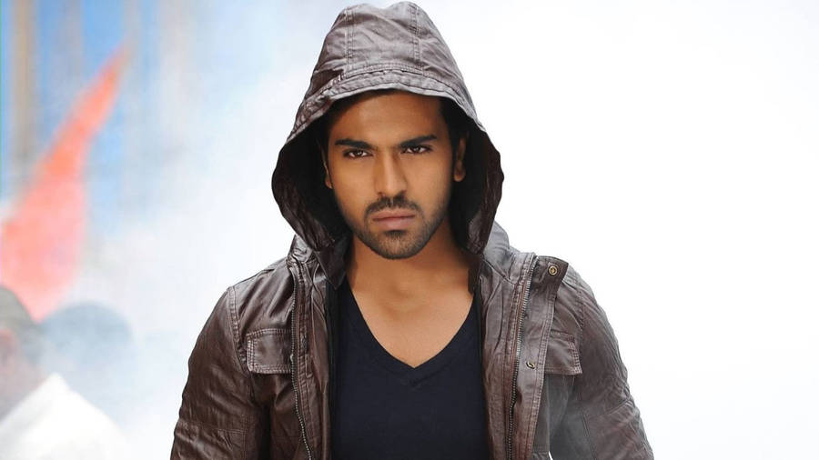 Ram Charan Hd In Foggy Place Wallpaper