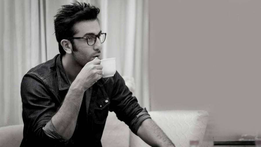 Ranbir Kapoor In Specs Wallpaper