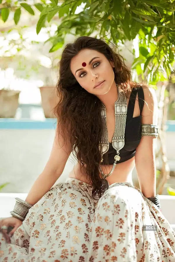 Rani Mukerji Bindi Wallpaper