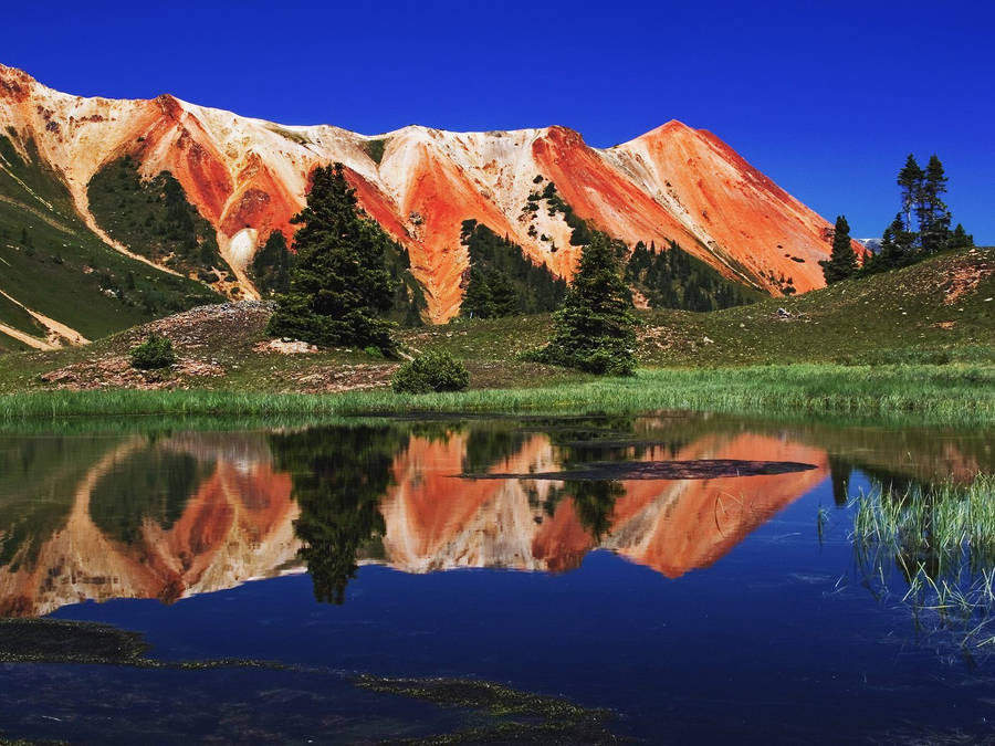 Red Mountain And Lake Wallpaper