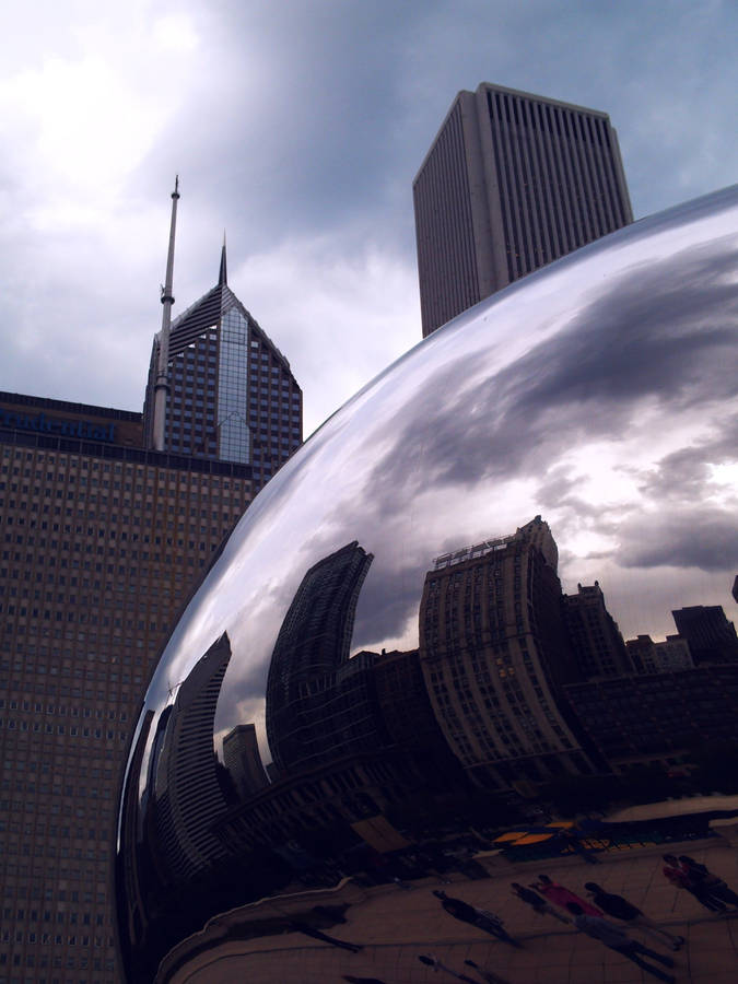 Reflective The Bean Chicago Close Up Wallpaper