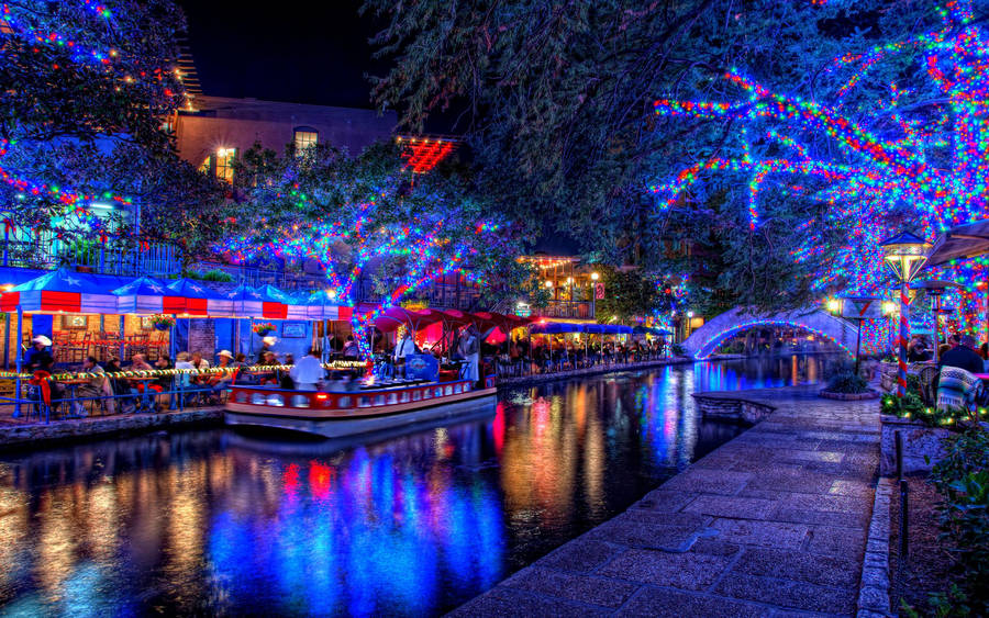 River Walk Holiday Christmas Lights Wallpaper