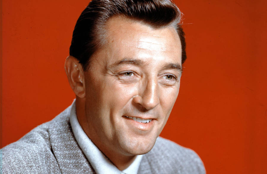 Robert Mitchum Red Aesthetic Background Wallpaper