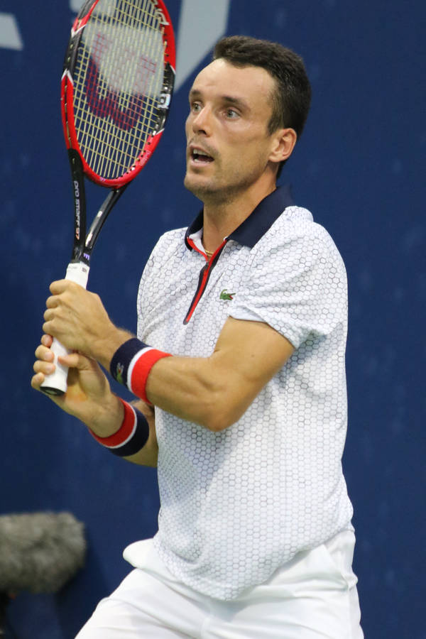 Roberto Bautista Agut Holding His Racket Wallpaper