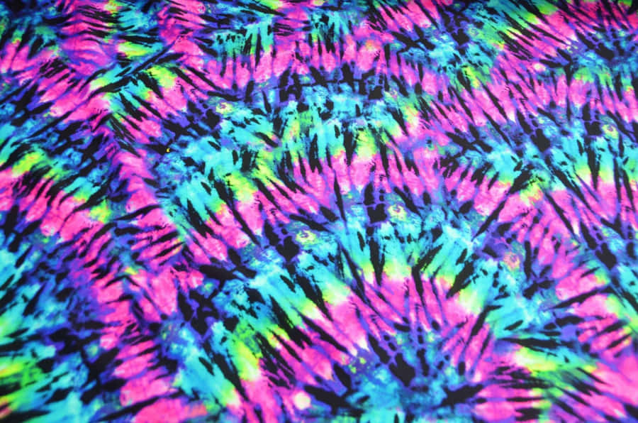 Rock This Striking Purple Tie Dye Pattern In Your Summer Wardrobe Wallpaper