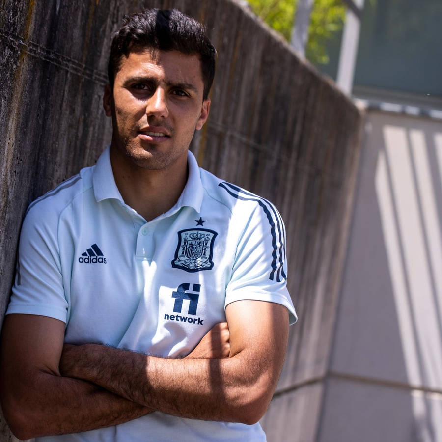 Rodri In White Shirt Wallpaper