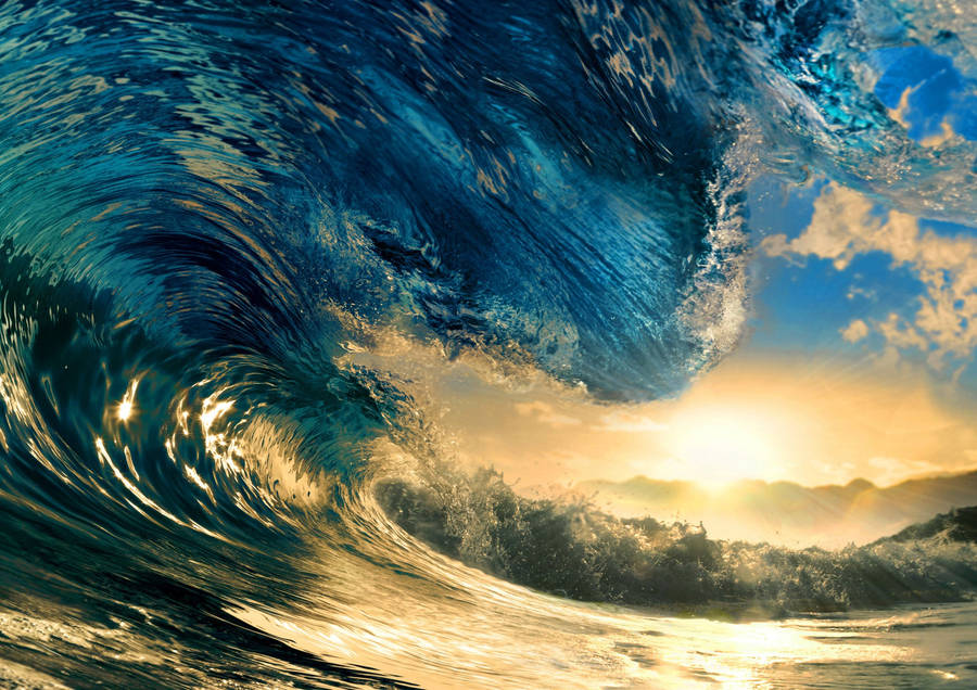Rolling Sea Waves High Resolution Wallpaper