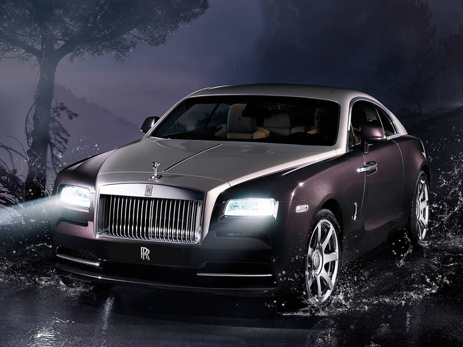 Rolls Royce Wraith Under Night Sky Wallpaper