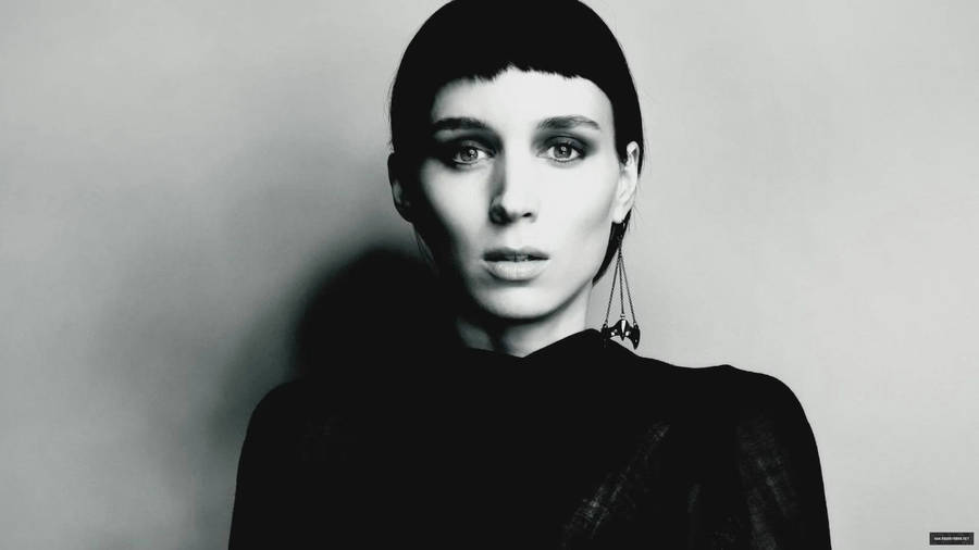 Rooney Mara Gray Scale Shot Wallpaper