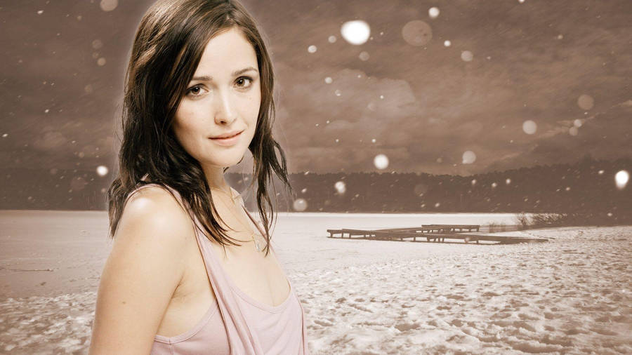 Rose Byrne Film And Tvstar Wallpaper