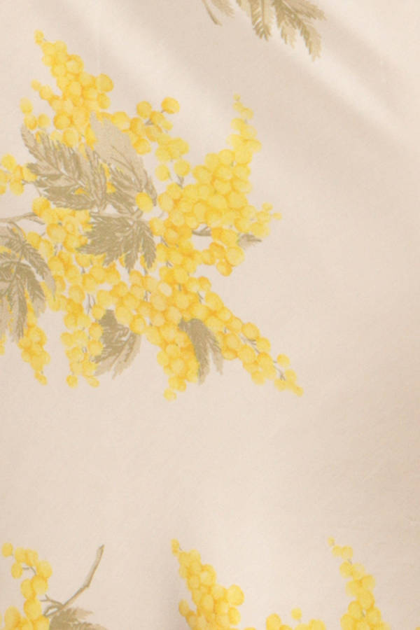 Rouje Zoomed In Dress Wallpaper