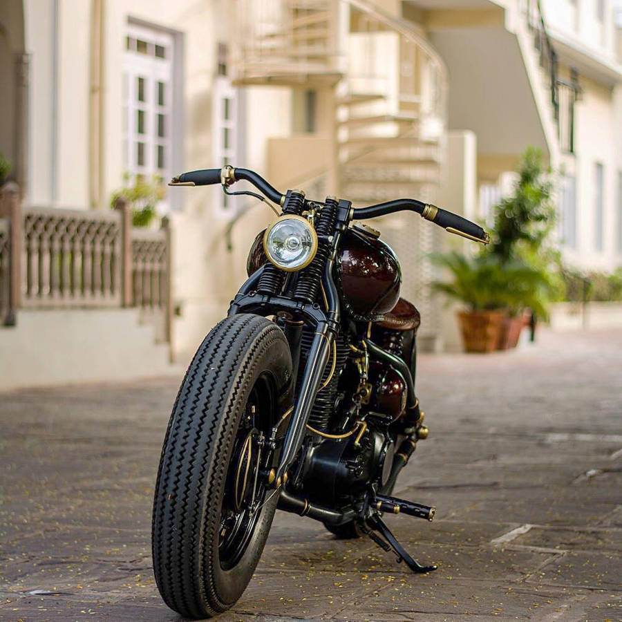 Royal Enfield Hd Front View Wallpaper