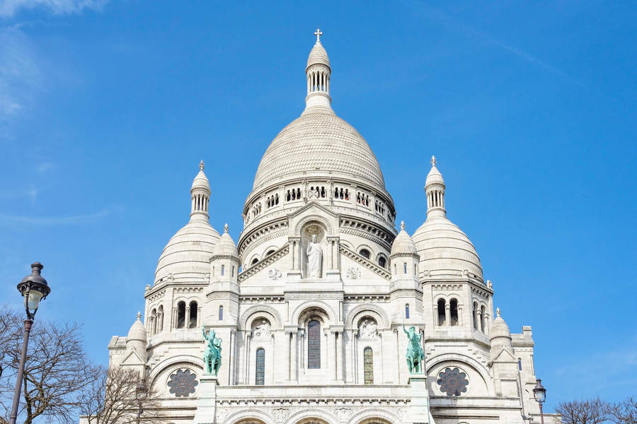 Sacre Coeur Basilica Blue Sky Wallpaper