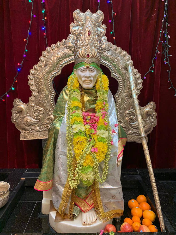 Sacred Hindu Statue Sai Baba Phone Wallpaper