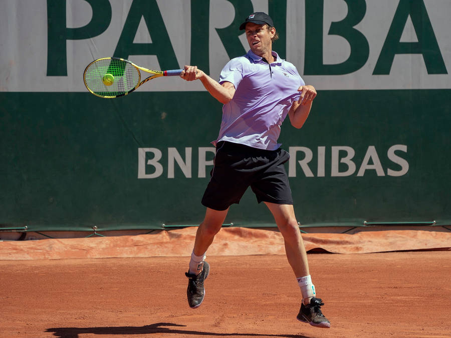 Sam Querrey Returning Shot Wallpaper