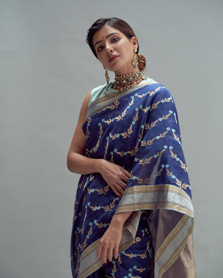 Samantha Cool Blue Saree Wallpaper