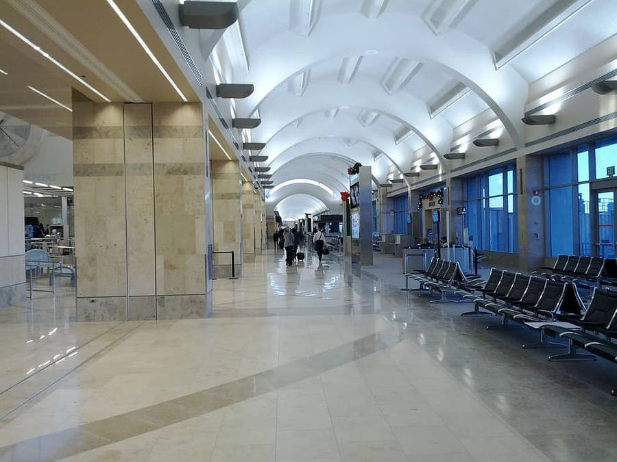 Santa Ana Airport Interior Wallpaper