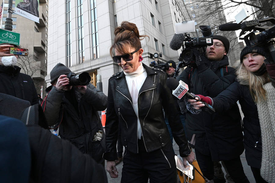 Sarah Palin Chased By Media Wallpaper