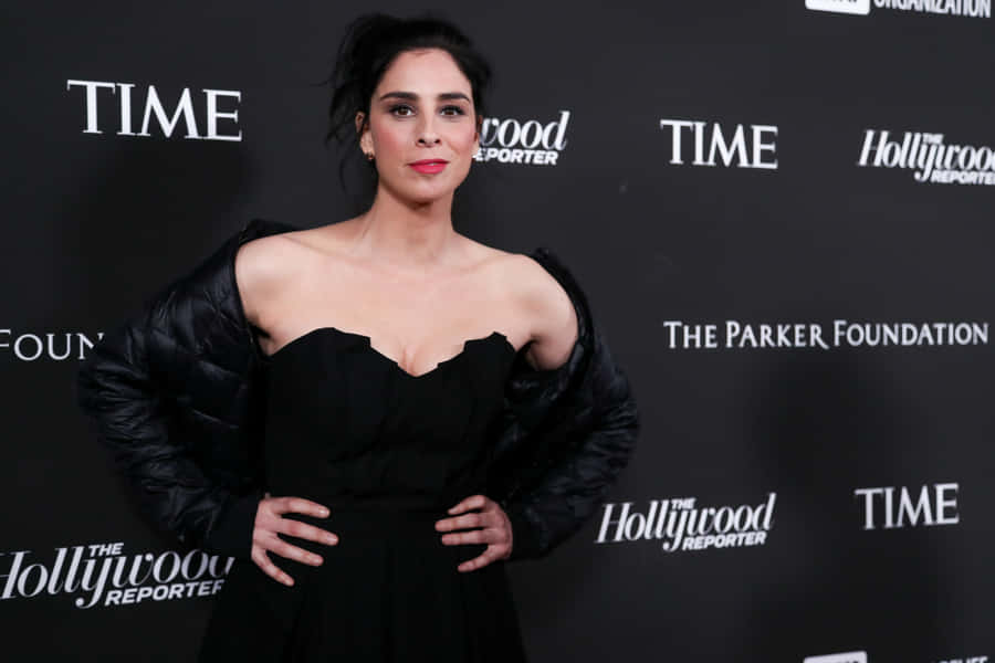 Sarah Silverman Looking Stunning In A Candid Pose Wallpaper