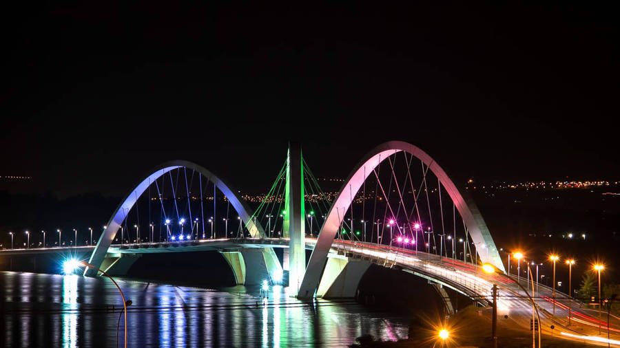 Scenic View Of The Iconic Juscelino Kubitschek Bridge In Brazil Wallpaper