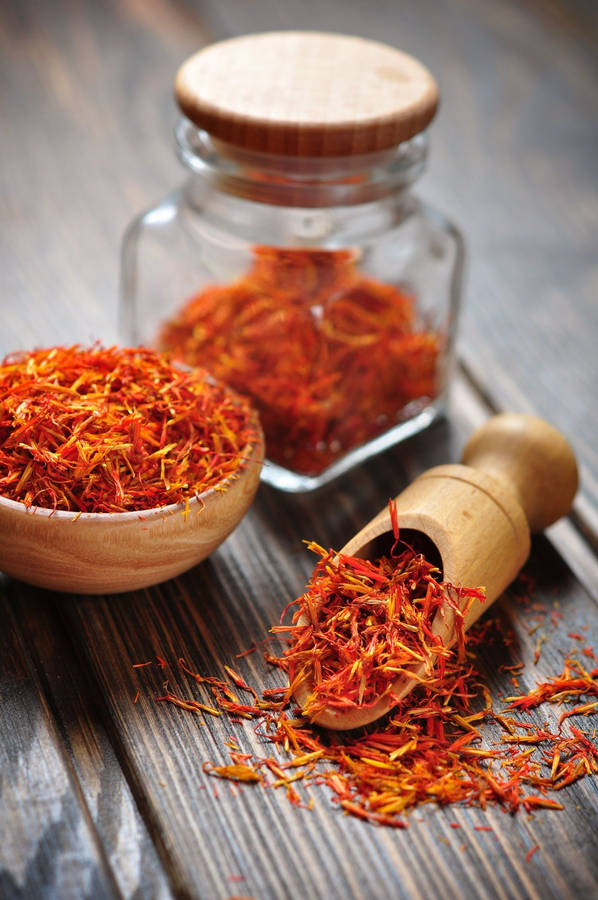 Scoop Of Saffron Threads Wallpaper