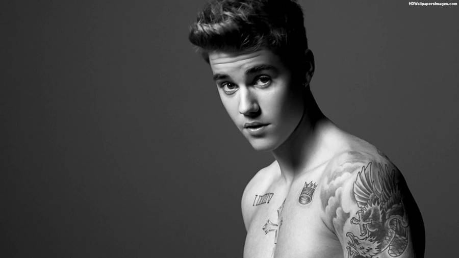 Seductive Justin Bieber Wallpaper