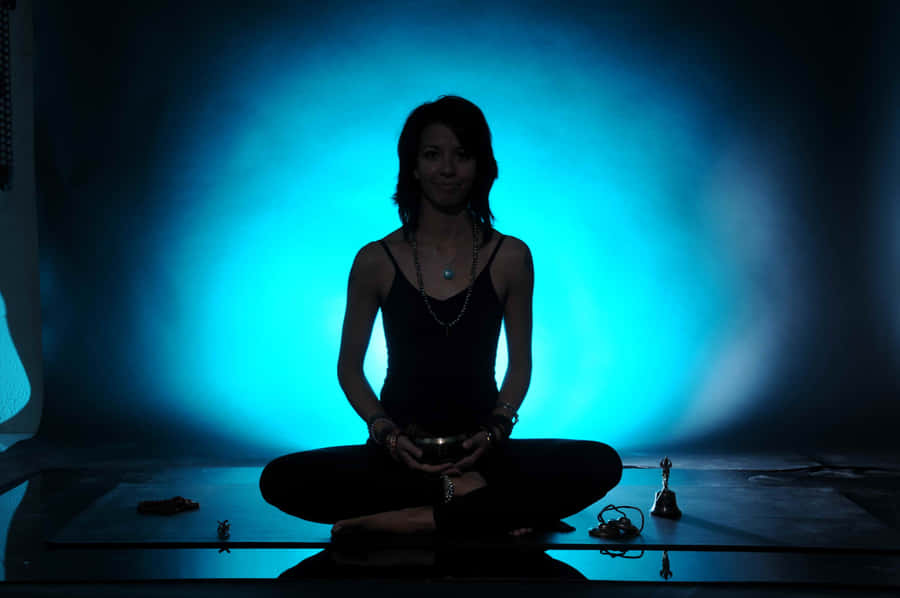 Serene Spiritual Meditation Experience Wallpaper