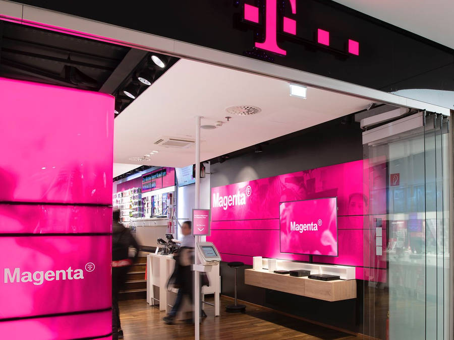 Shop With Magenta Decoration Wallpaper