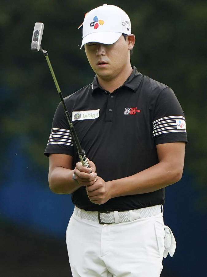 Si Woo Kim Fierce And Serious Wallpaper