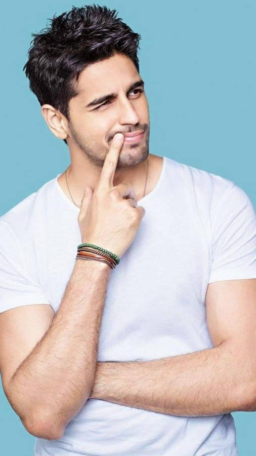 Sidharth Malhotra Plain White Shirt Wallpaper