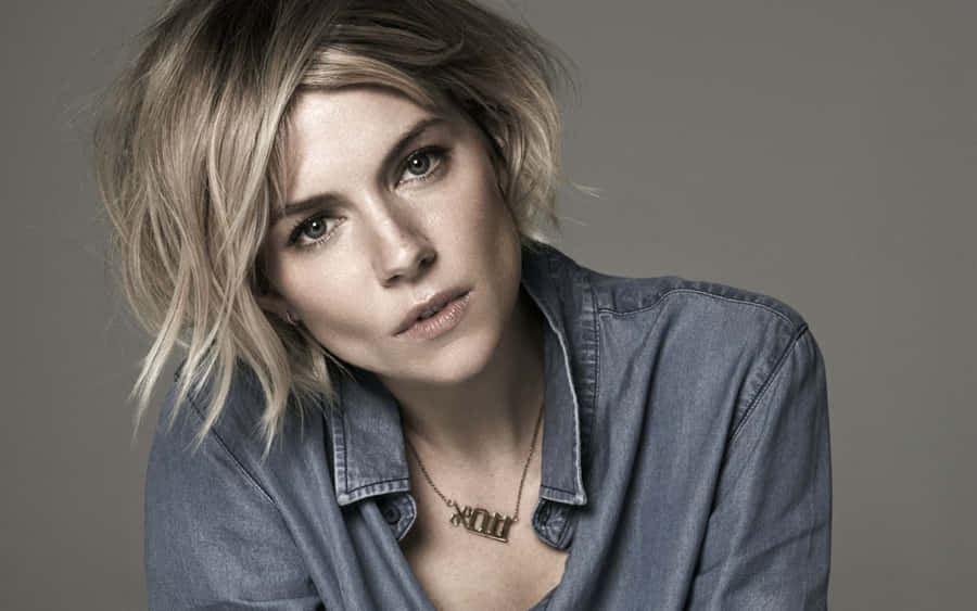 Sienna Miller Fierce Model Photoshoot Pictures Wallpaper