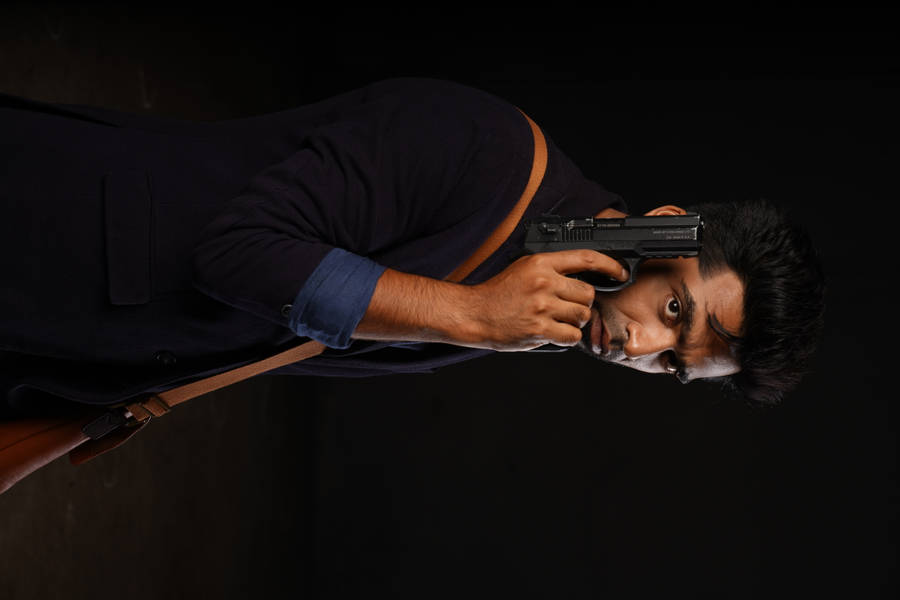 Simbu Gun In Face Wallpaper