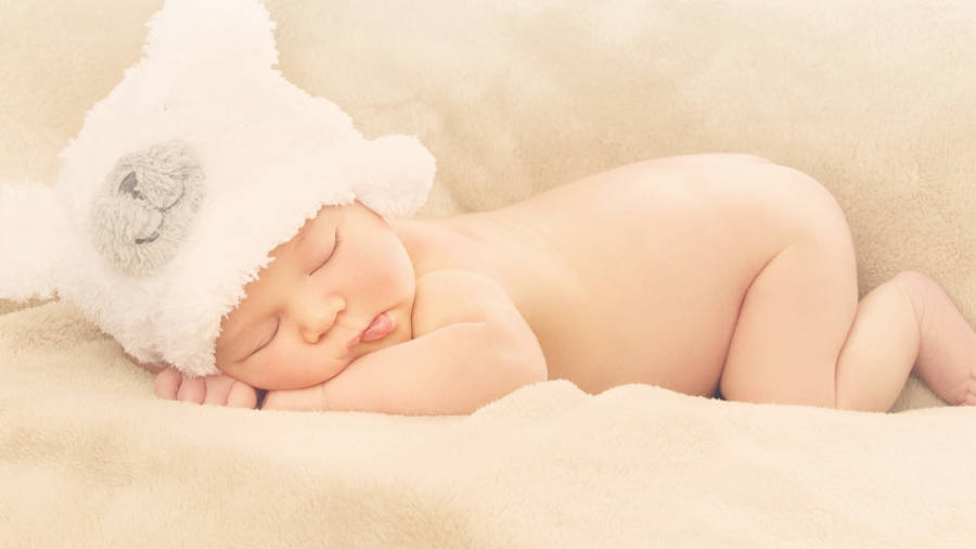 Sleeping Baby Love Wallpaper