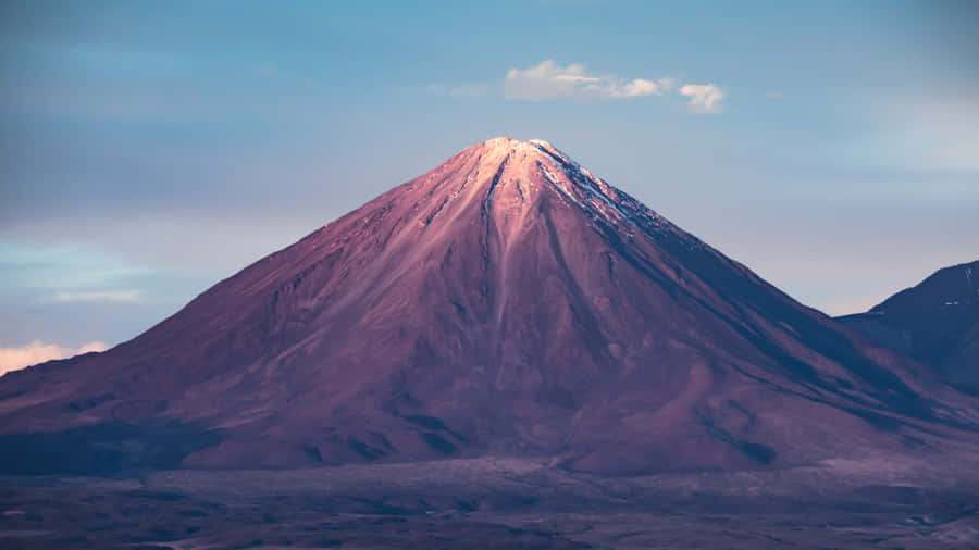 Sleeping Giant Volcano Licancabur Wallpaper