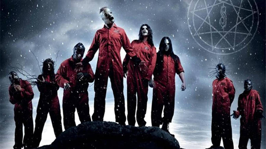 Slipknot Members In Prisoner Suit Wallpaper