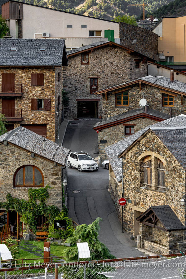 Small Andorra Village Wallpaper