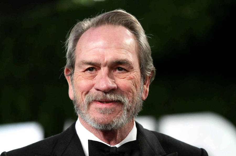 Smiley Face Of Tommy Lee Jones Wallpaper